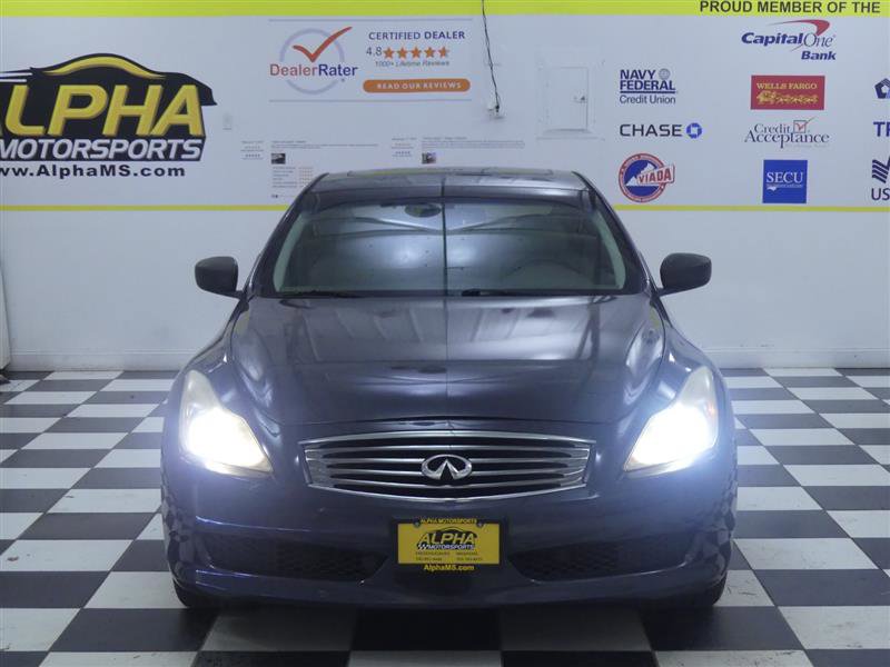 Used 2010 INFINITI G37 x w/ Premium Pkg image 2