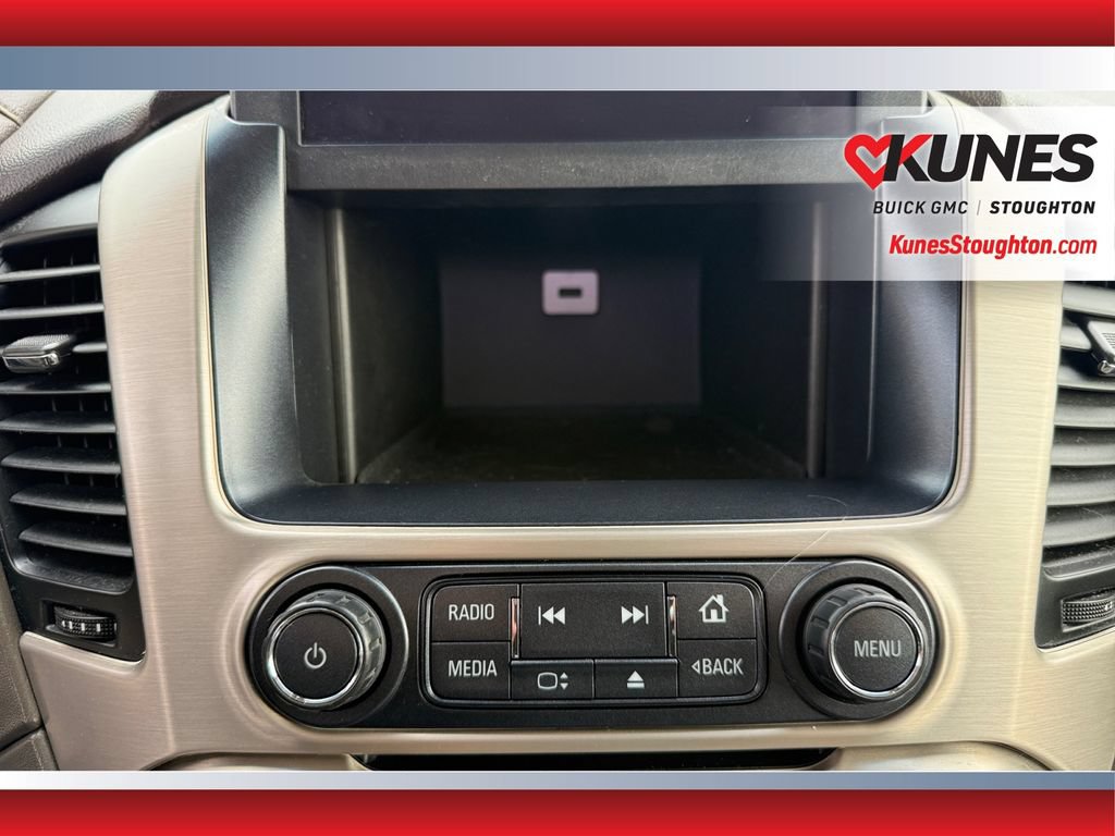 Used 2017 GMC Yukon XL Denali w/ Open Road Package AWD/4WD image 26