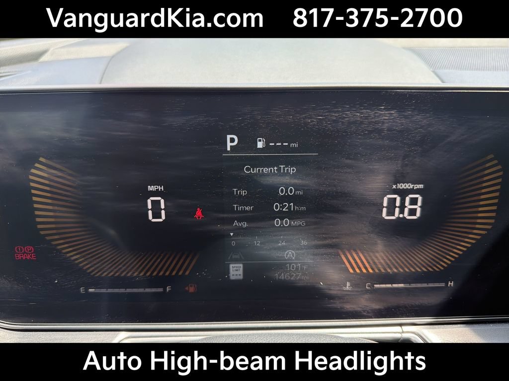 Certified 2025 Kia Sorento S FWD image 11
