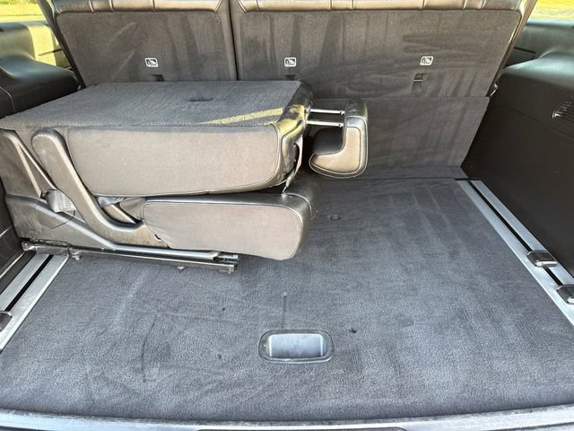 Used 2024 Jeep Wagoneer L 4WD w/ Convenience Group I image 10