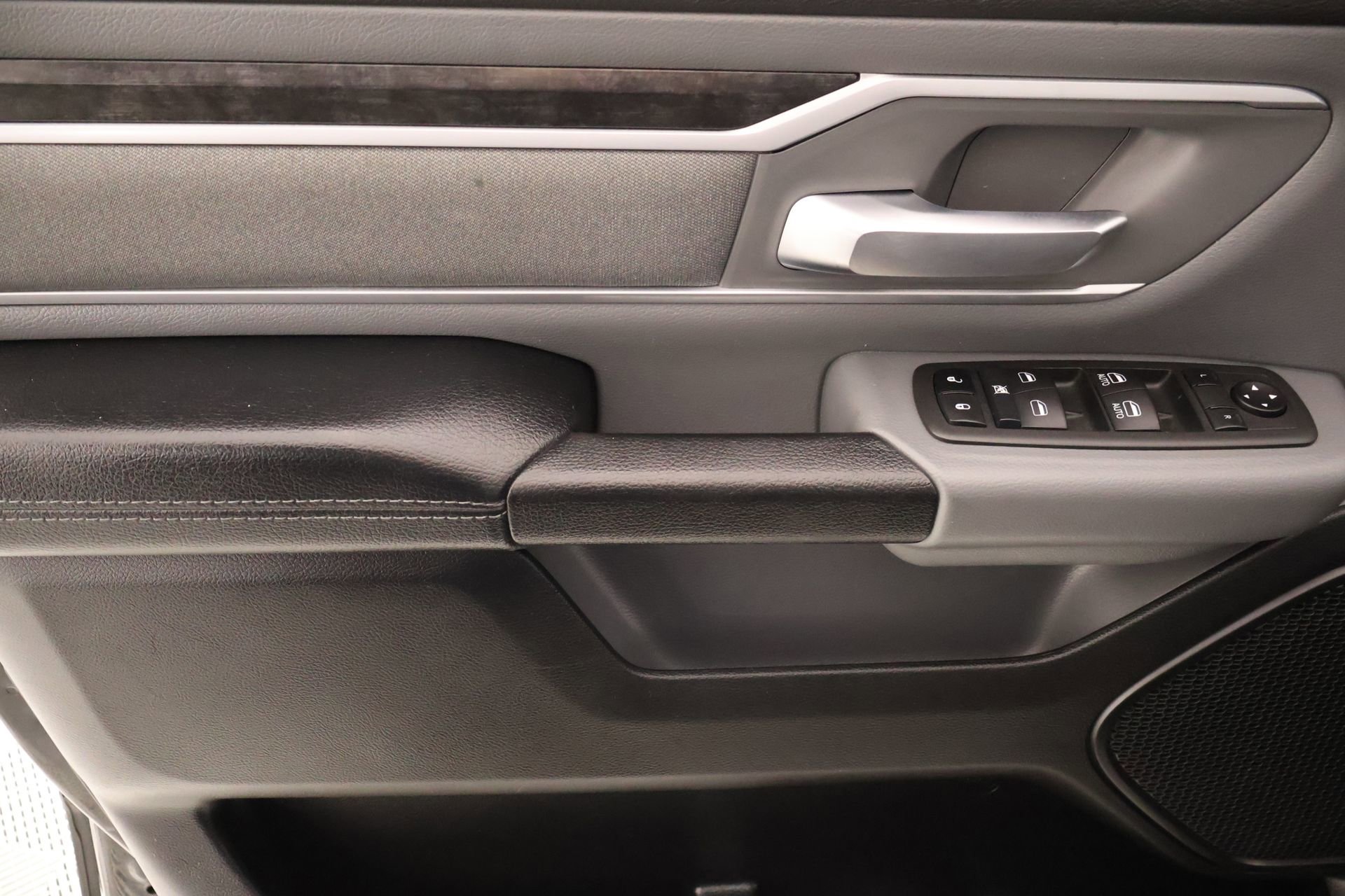 Used 2022 RAM 1500 Big Horn RWD image 14