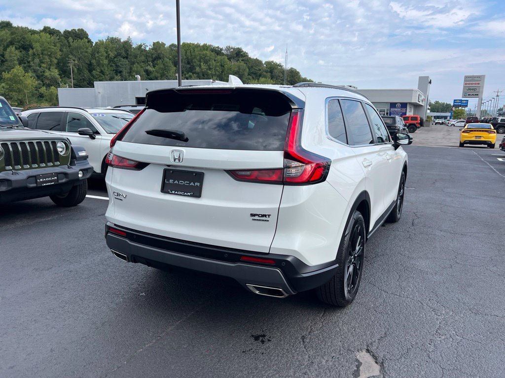 Certified 2025 Honda CR-V Sport Touring image 5