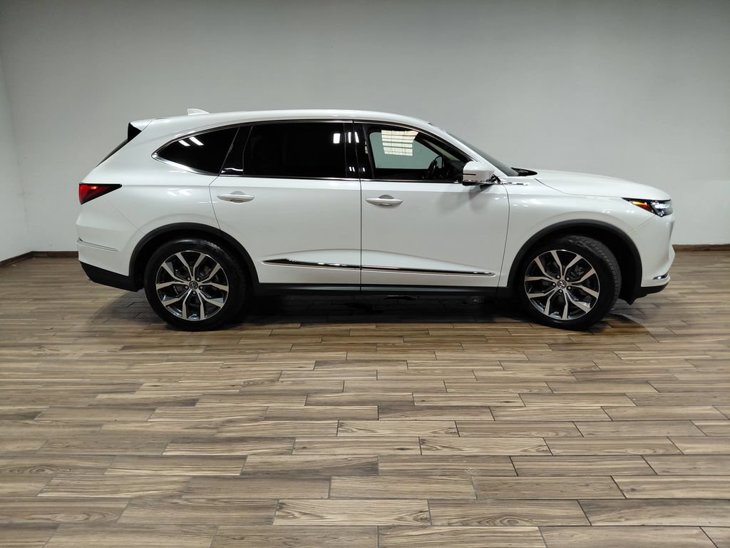 Used 2022 Acura MDX SH-AWD w/ Technology Package image 19