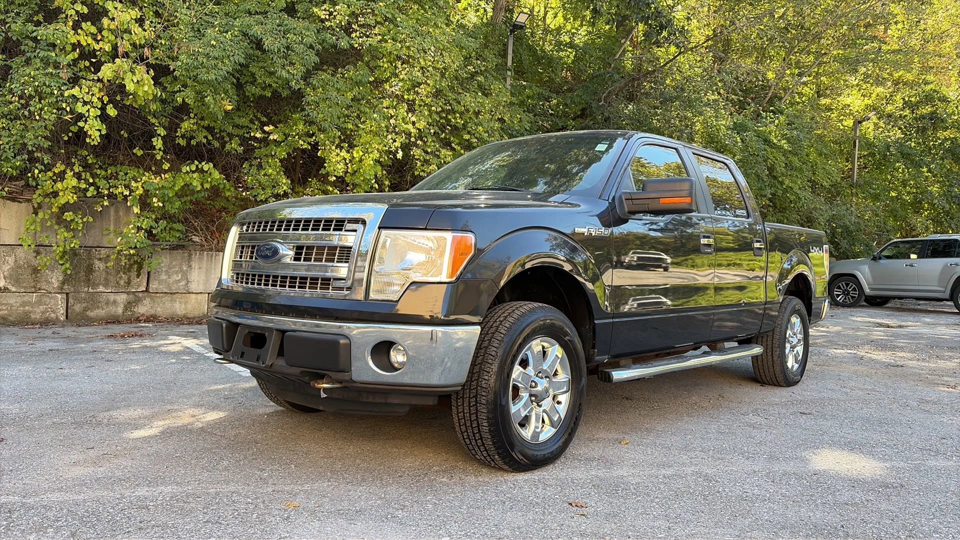 Used 2013 Ford F150 XLT w/ Luxury Equipment Group image 1