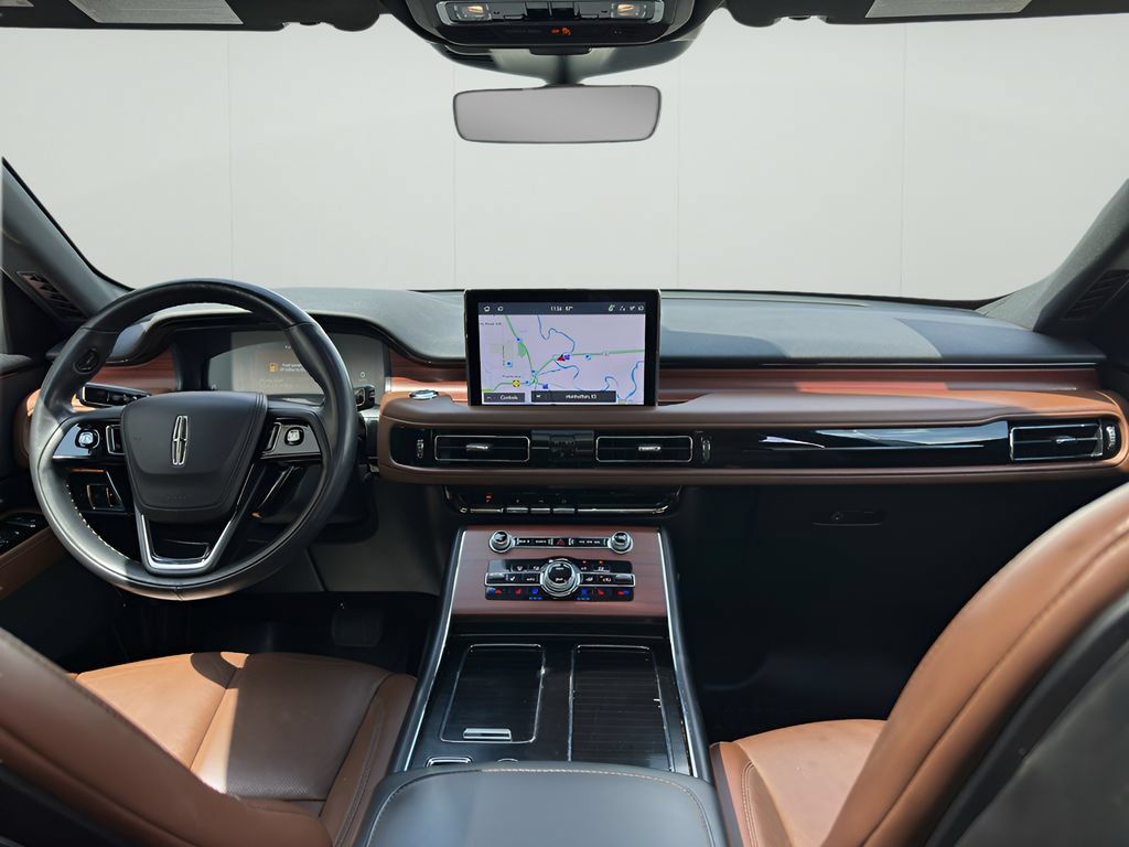 Used 2023 Lincoln Aviator Reserve w/ Elements Package Plus AWD/4WD image 15