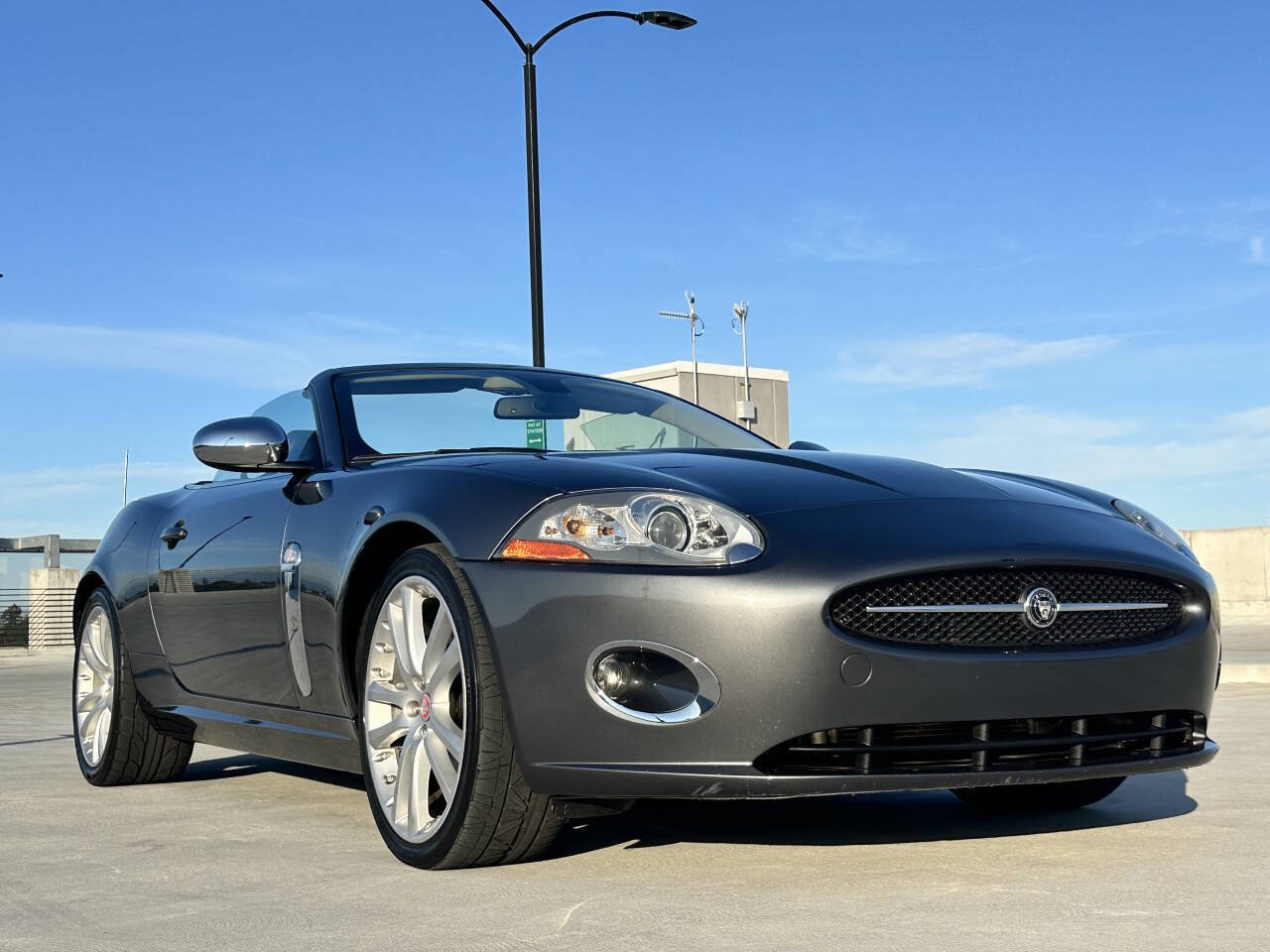 Used 2007 Jaguar XK Convertible RWD image 2
