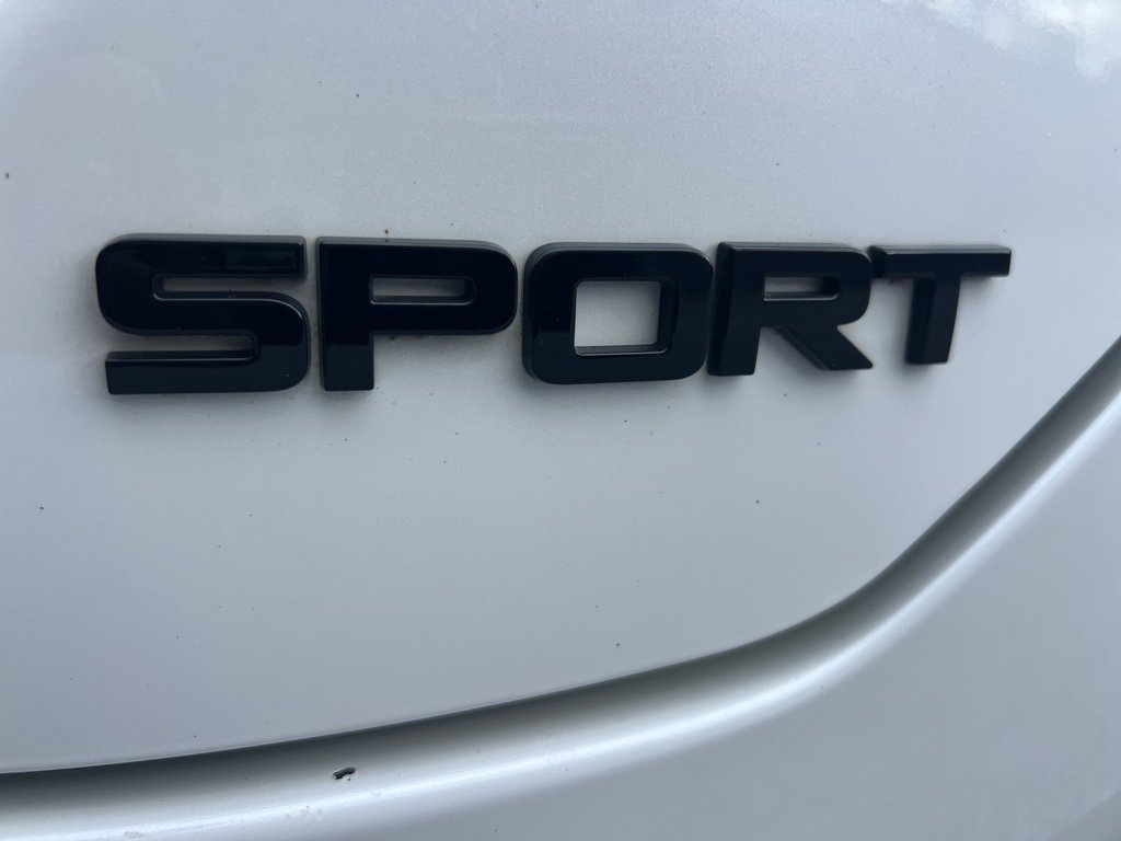 Used 2025 Honda Pilot Sport image 20