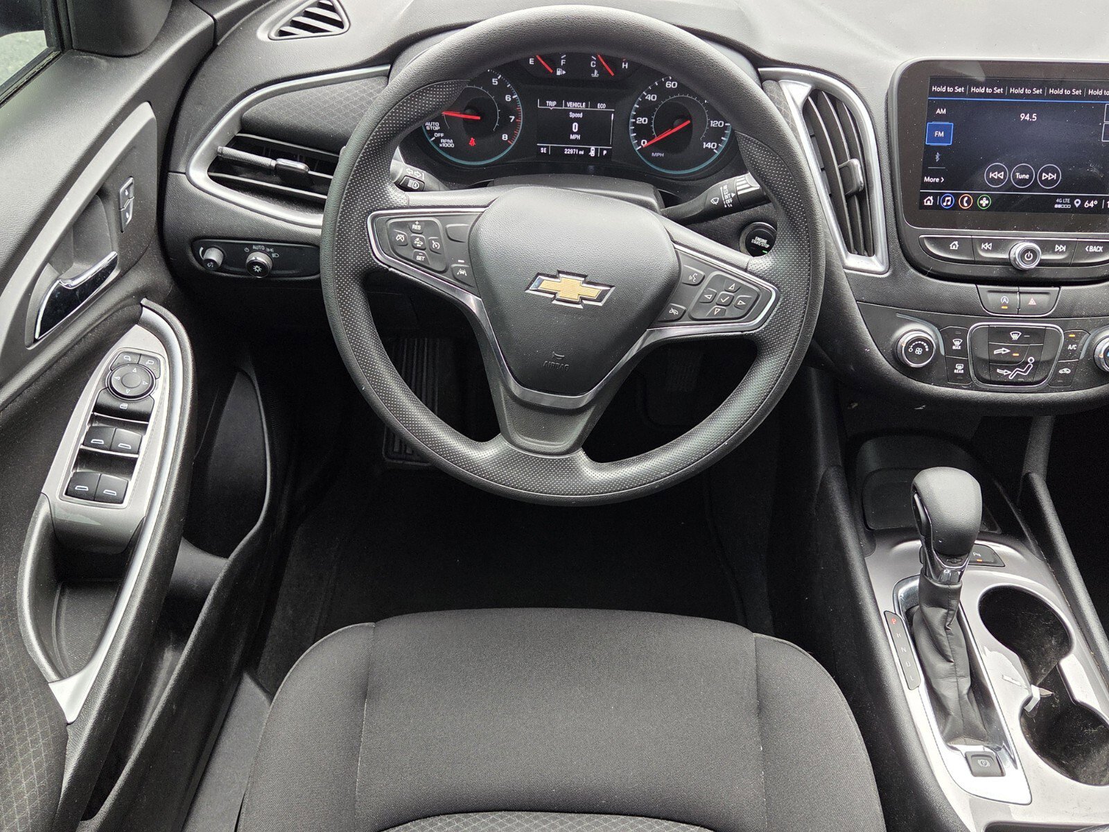 Used 2025 Chevrolet Malibu LS image 5