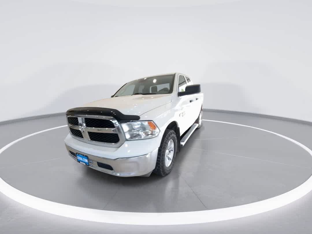 Used 2017 RAM 1500 ST w/ SXT Appearance Group AWD/4WD image 4