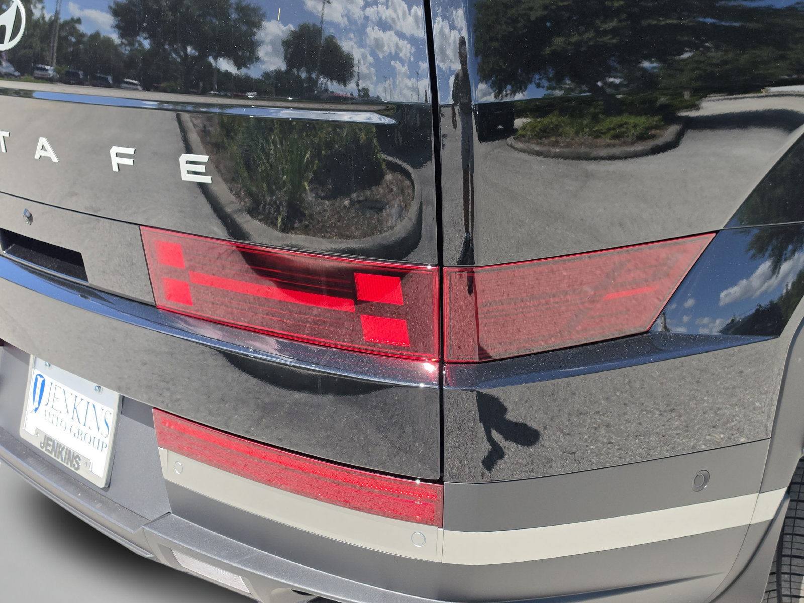 New 2027 Hyundai Santa Fe Limited FWD image 14