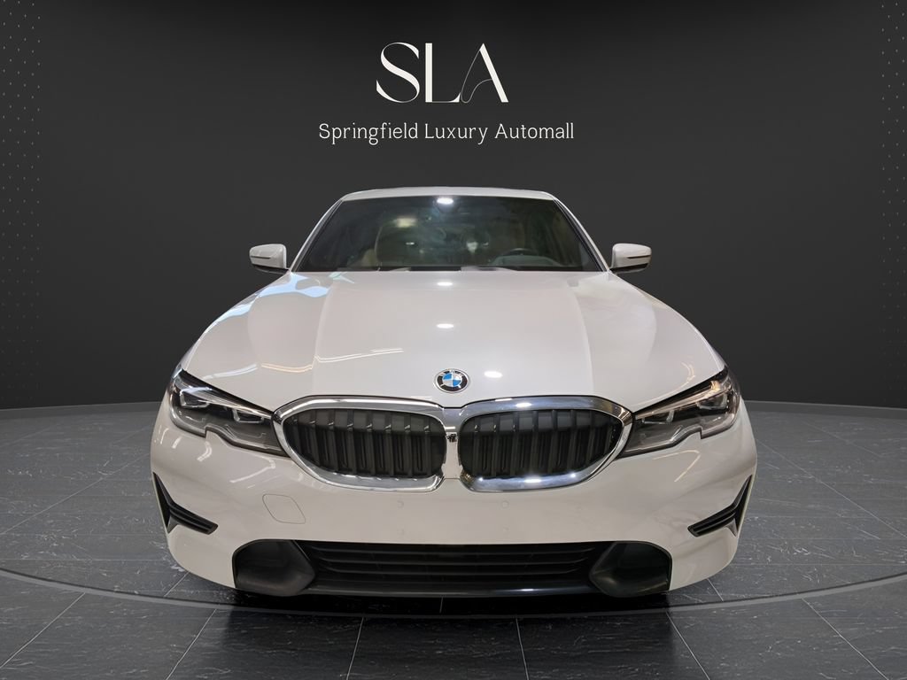 Used 2021 BMW 330e xDrive w/ Premium Package AWD/4WD image 3