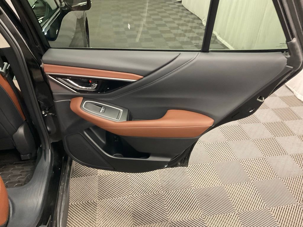 Used 2022 Subaru Outback Touring image 27
