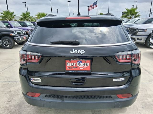 Used 2022 Jeep Compass Latitude image 6