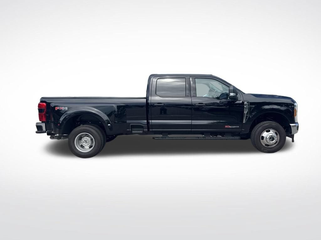 Used 2026 Ford F350 XLT w/ 360-Degree Camera Package AWD/4WD image 4