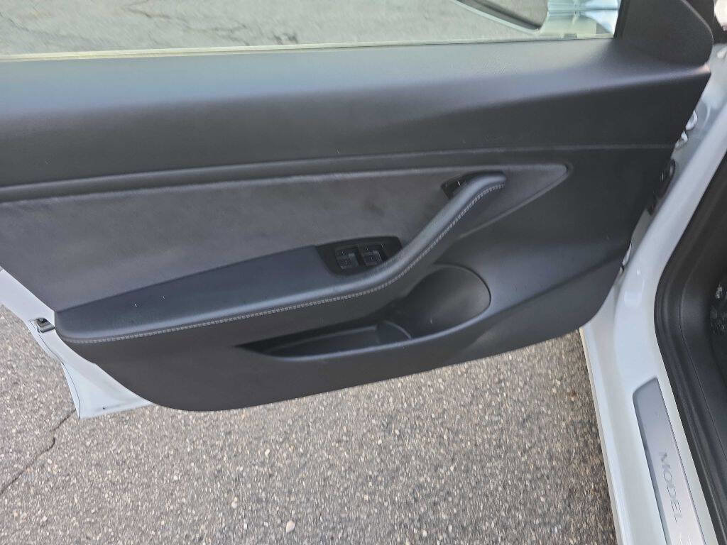 Used 2020 Tesla Model 3 Long Range image 10