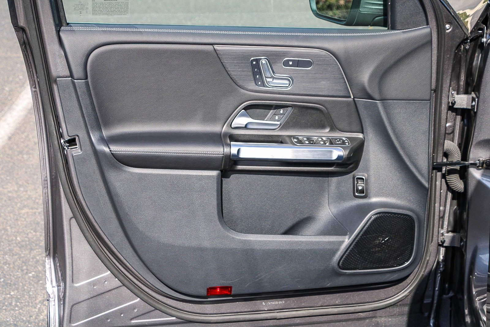 Certified 2025 Mercedes-Benz GLB 250 4MATIC image 20