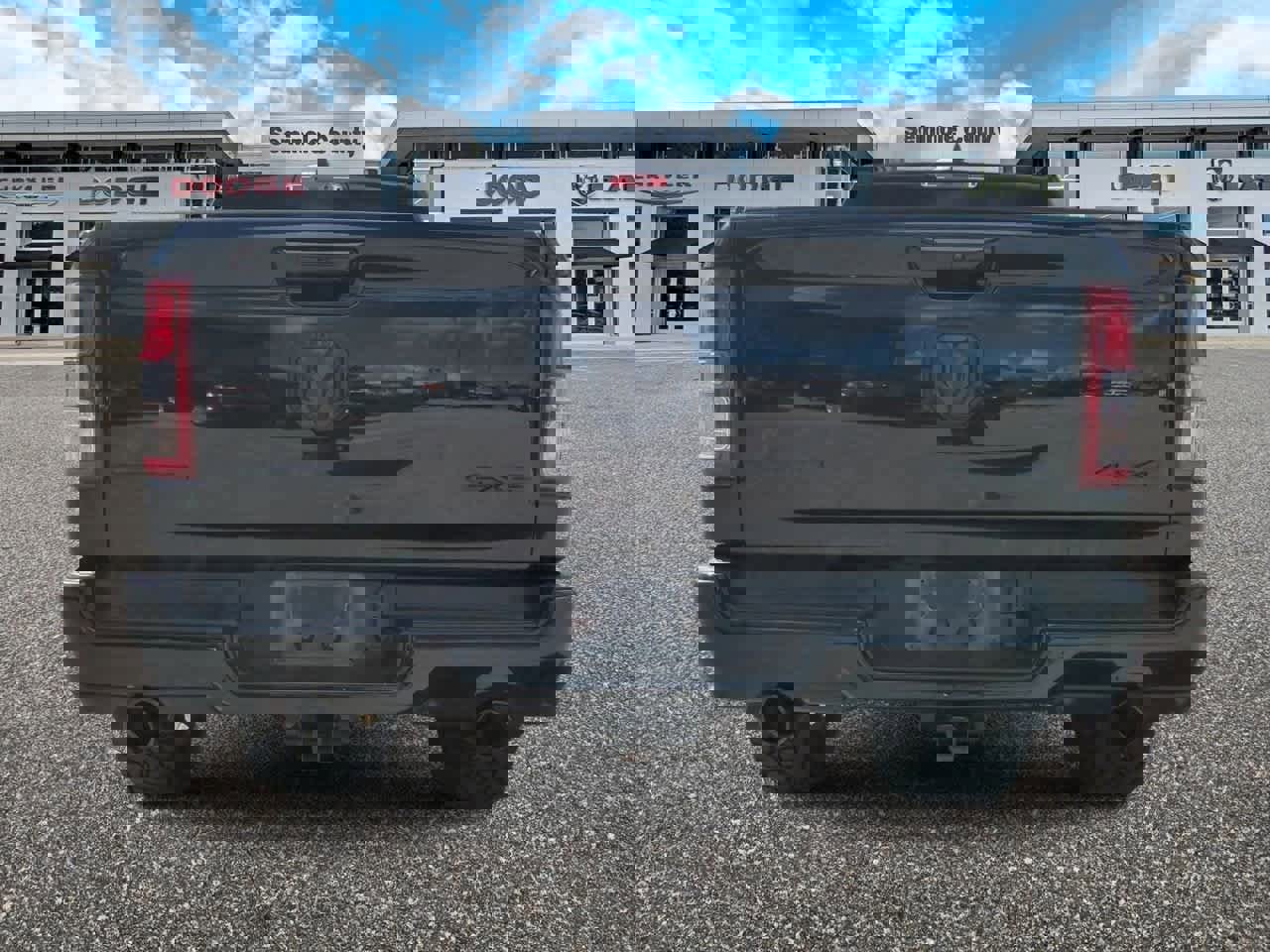 Used 2021 RAM 1500 Big Horn image 7