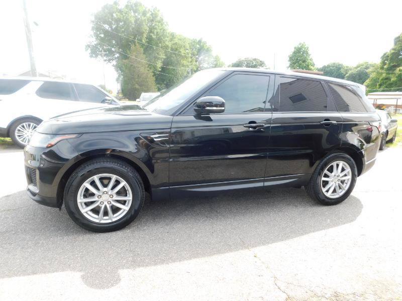 Used 2018 Land Rover Range Rover Sport SE AWD/4WD image 2