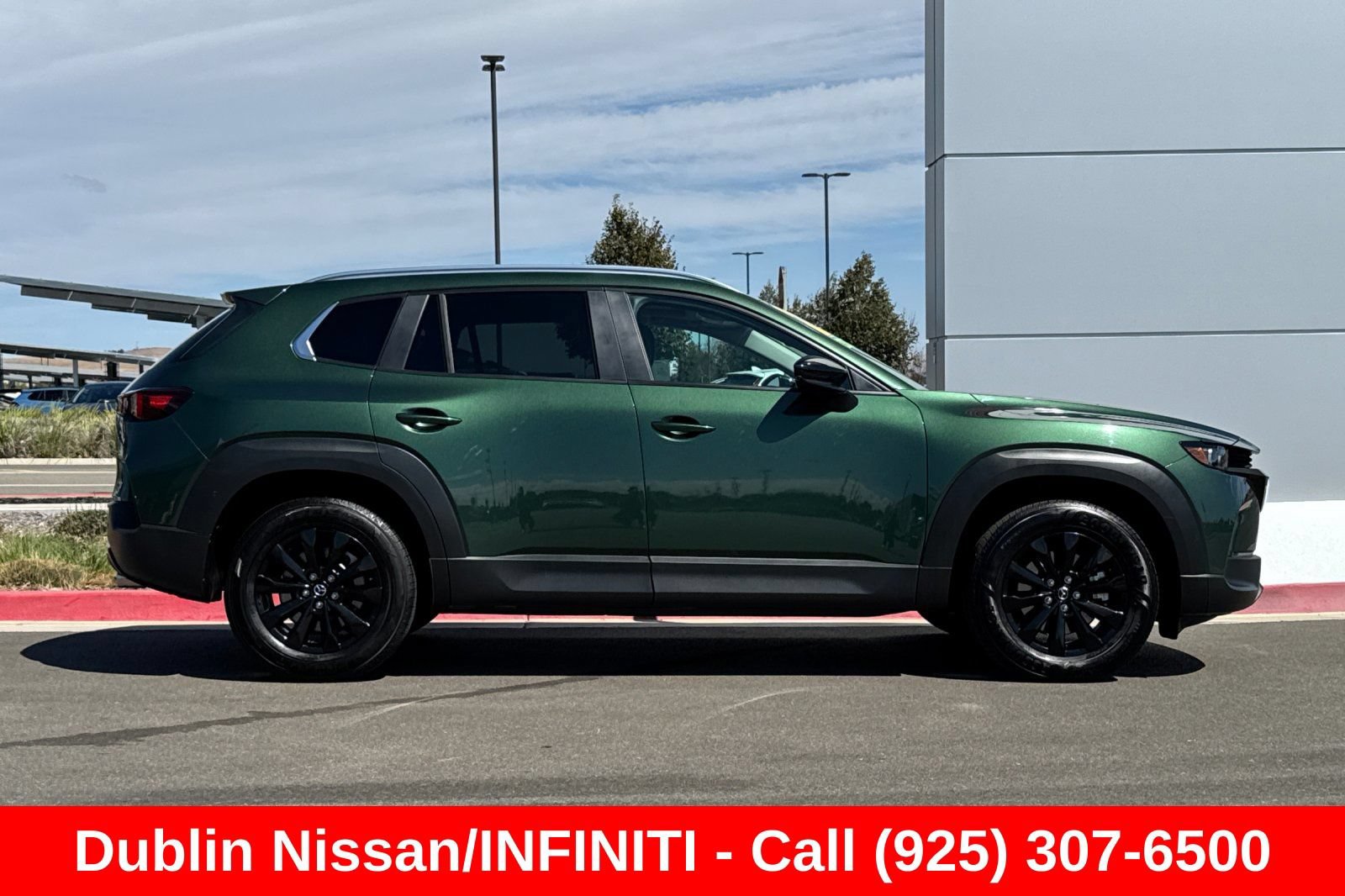 Used 2026 MAZDA CX-50 AWD 2.5 S w/ Preferred Pkg image 3