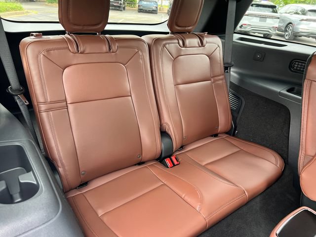 New 2026 Lincoln Aviator Reserve w/ Illumination Package RWD image 16