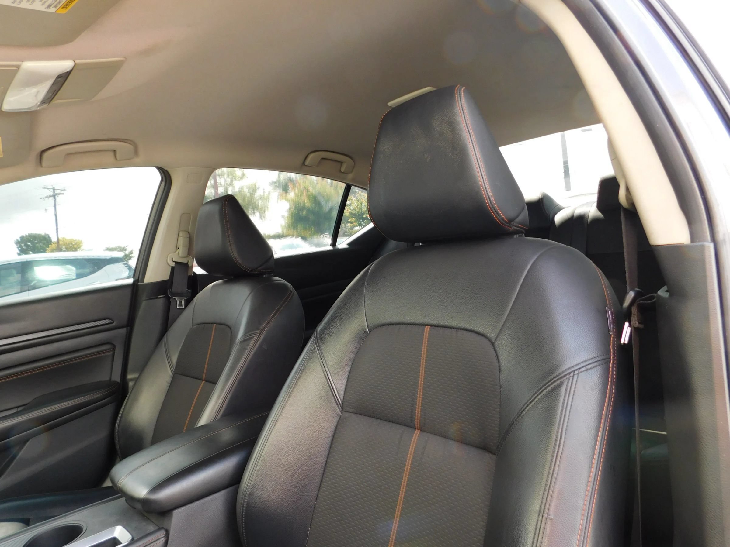 Used 2021 Nissan Altima 2.5 SR FWD image 15