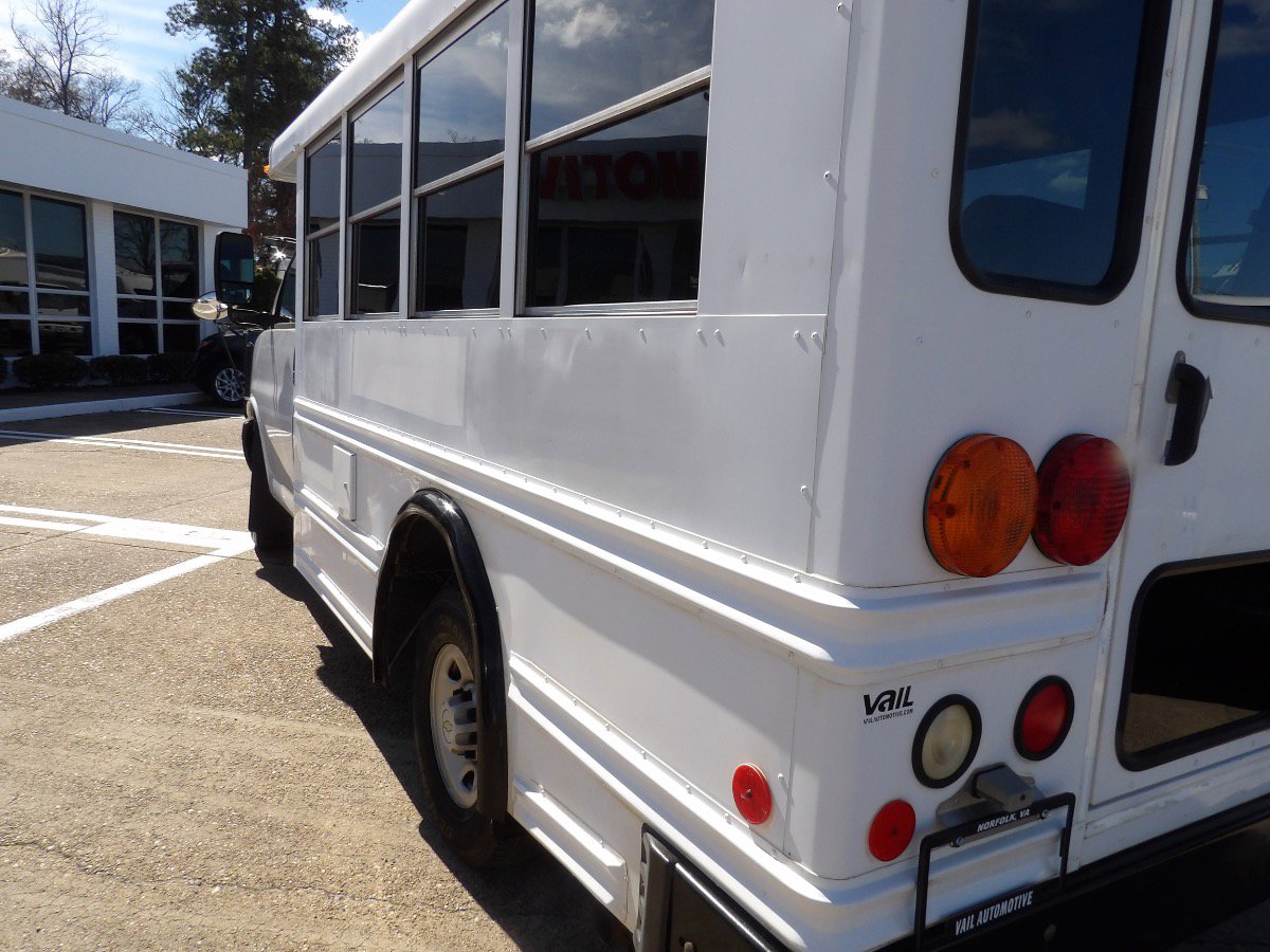 Used 2008 Chevrolet Express 3500 G3500 15 PASSENGER MINI BUS w/ School Bus Package image 4