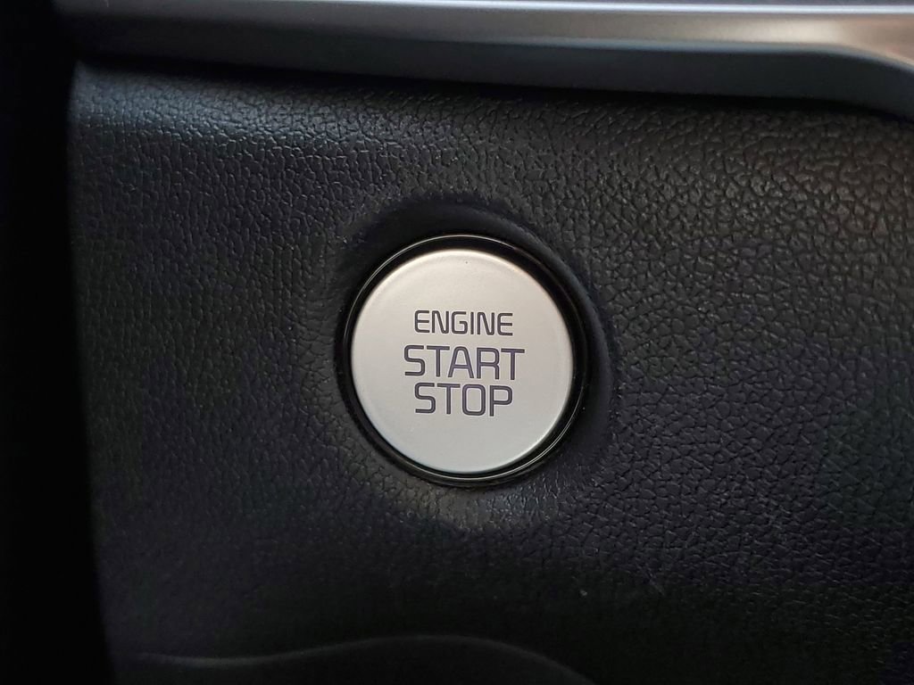Used 2025 Kia Sorento X-Line EX image 20