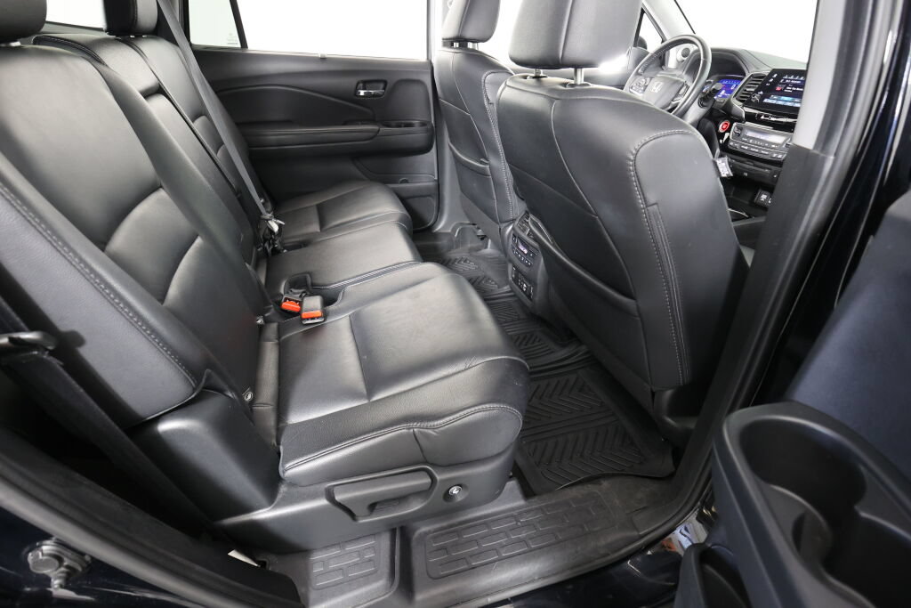 Used 2019 Honda Pilot Touring image 24