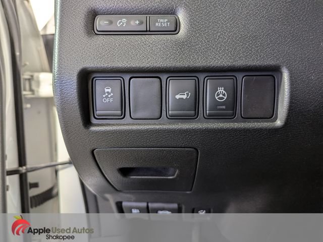 Used 2015 Nissan Murano Platinum w/ Platinum Technology Package AWD/4WD image 28