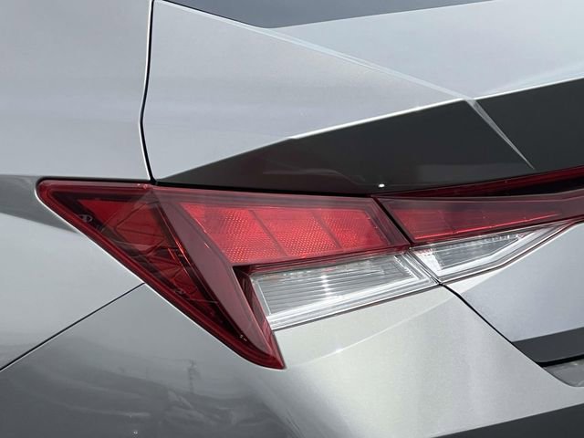 Certified 2023 Hyundai Elantra SEL w/ Convenience Package FWD image 10