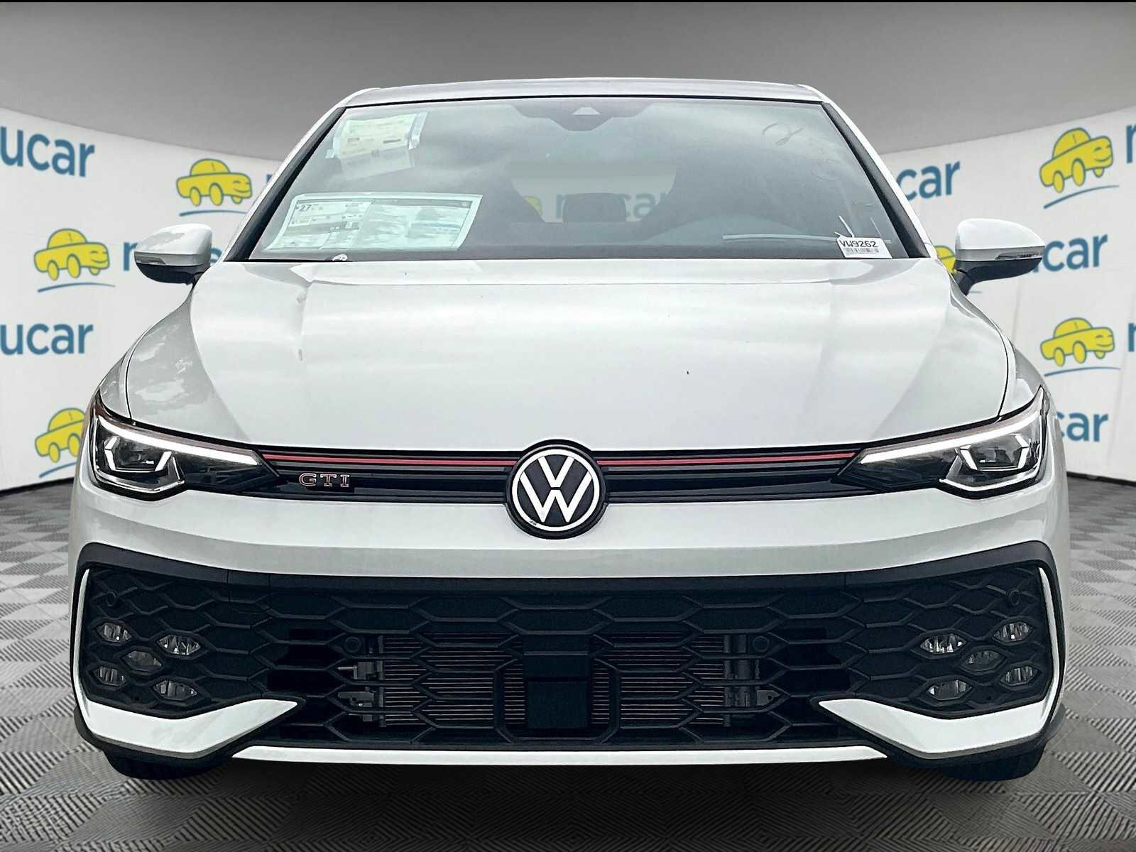 New 2025 Volkswagen GTI SE image 3