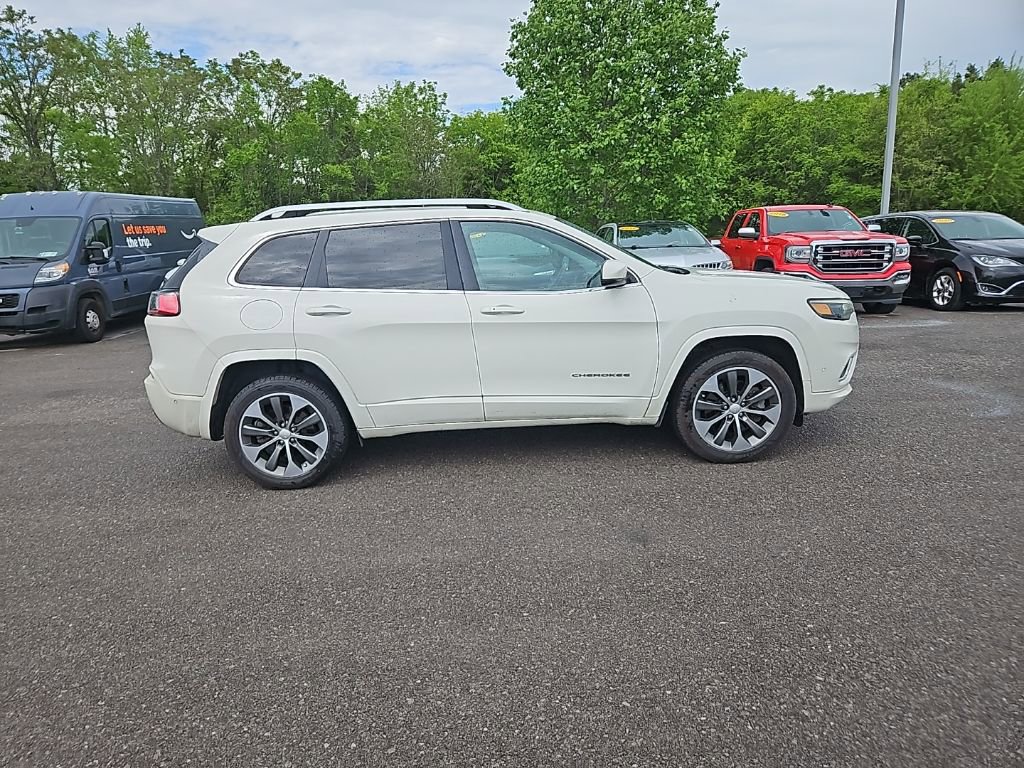 Used 2019 Jeep Cherokee Overland w/ Technology Group image 8