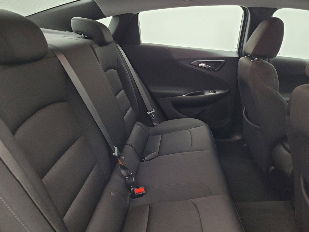 Used 2022 Chevrolet Malibu LS FWD image 19