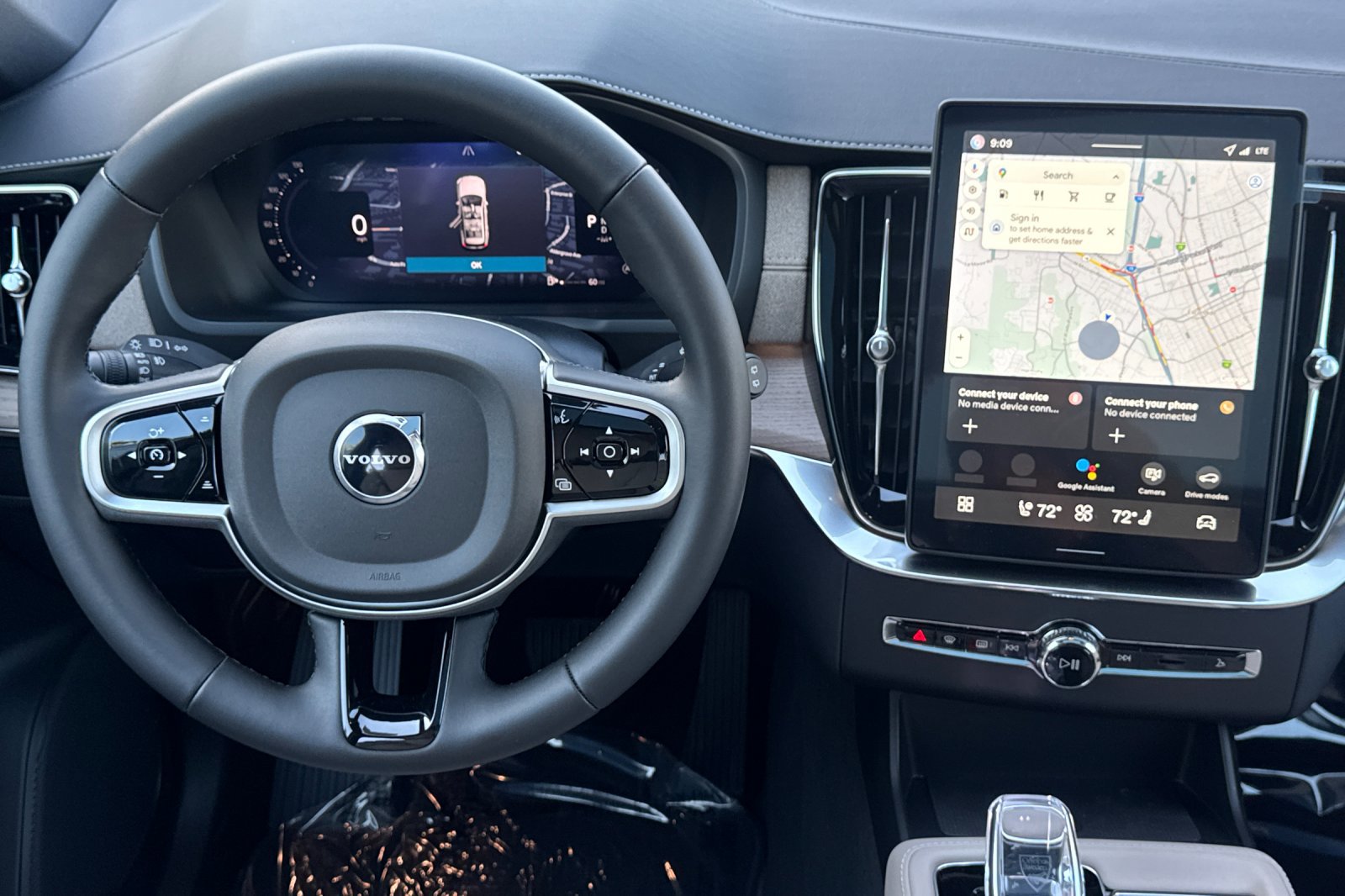 New 2026 Volvo XC90 B6 Plus image 12