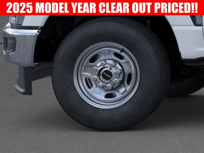 New 2025 Ford F250 XL image 19