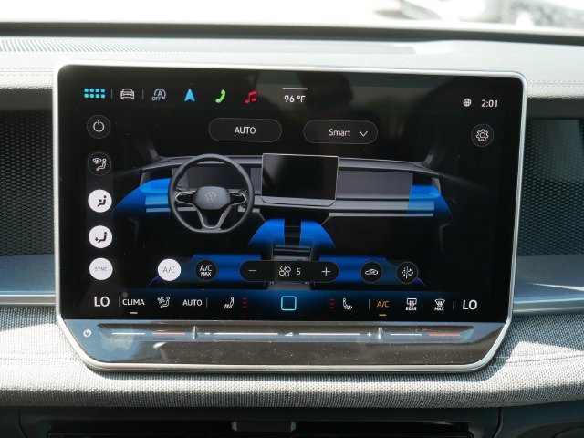 Used 2025 Volkswagen Tiguan S AWD/4WD image 32