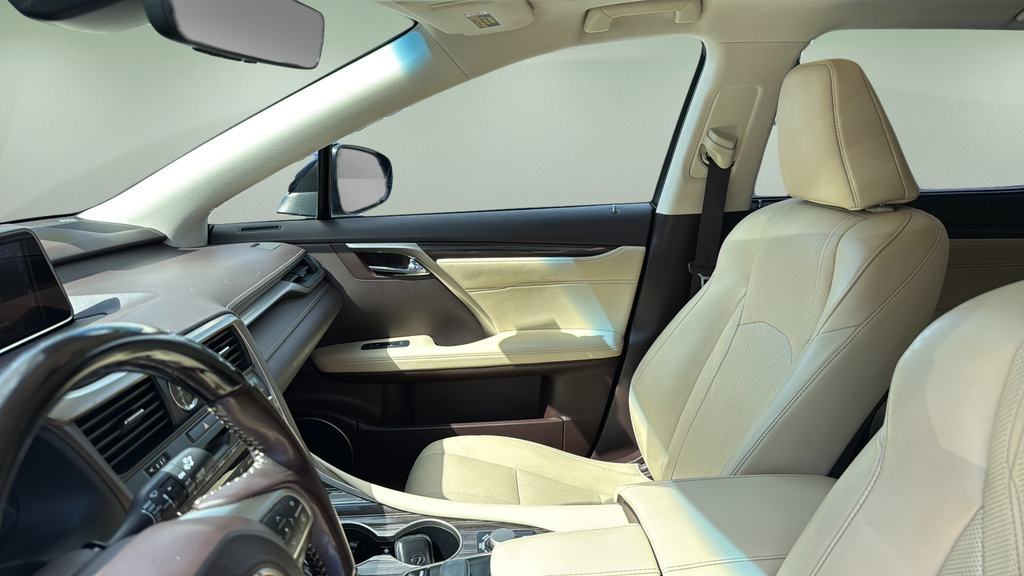 Used 2019 Lexus RX 450hL Luxury w/ Accessory Package AWD/4WD image 13