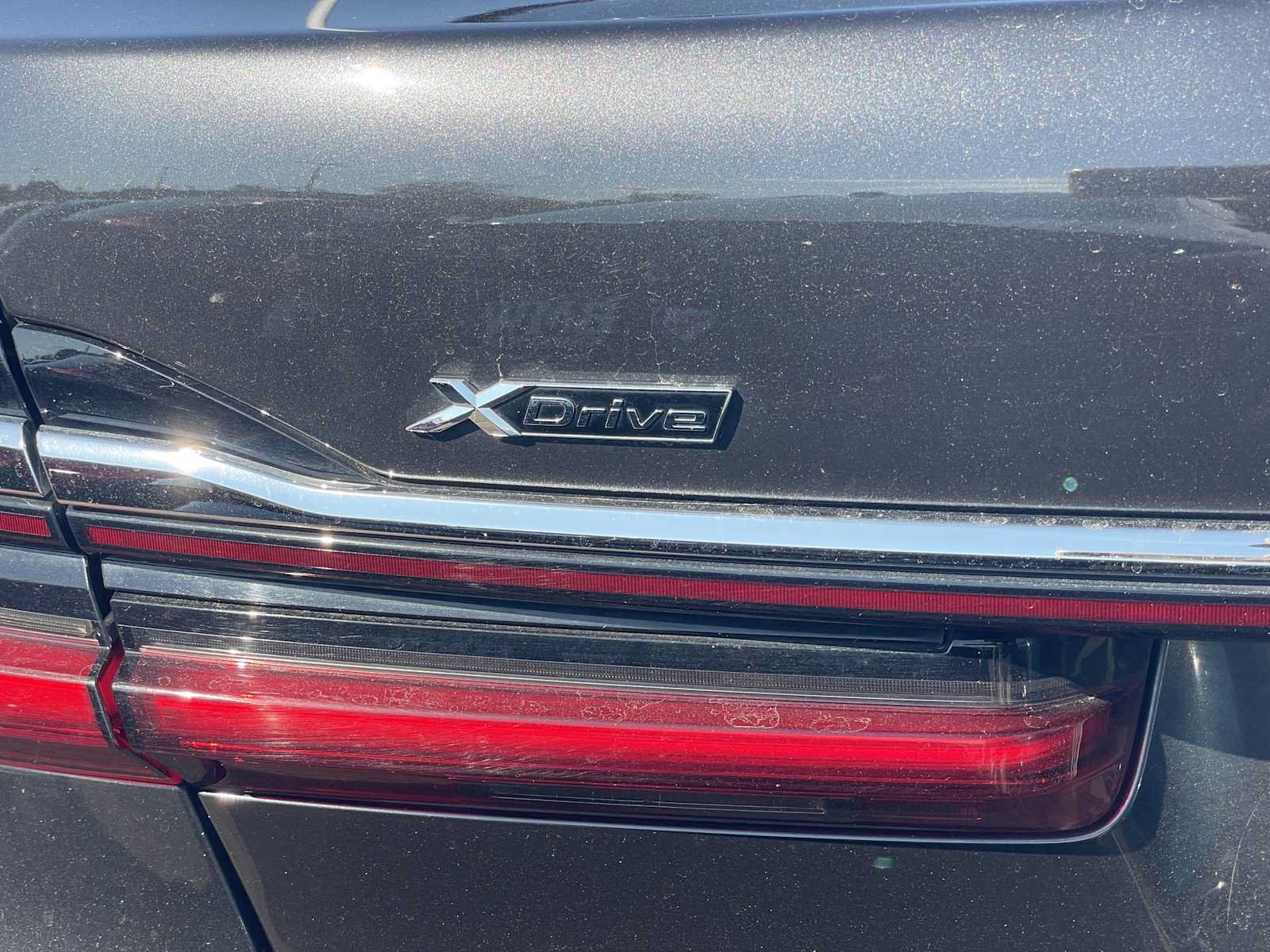Used 2021 BMW 750i xDrive w/ Executive Package AWD/4WD image 7