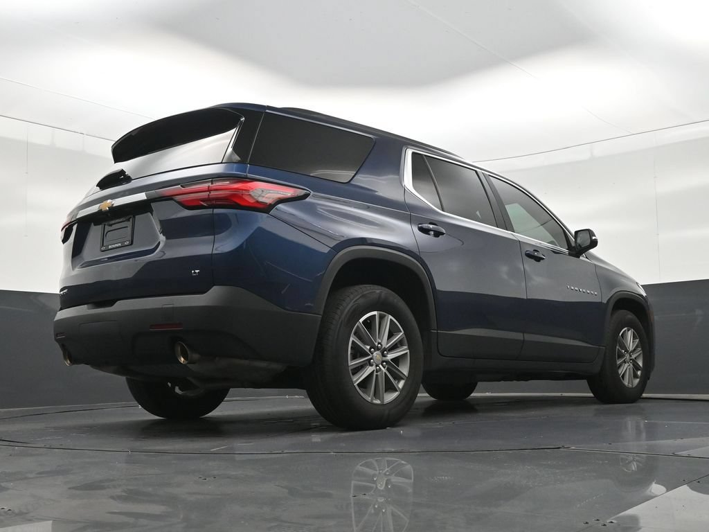 Used 2023 Chevrolet Traverse LT FWD image 28