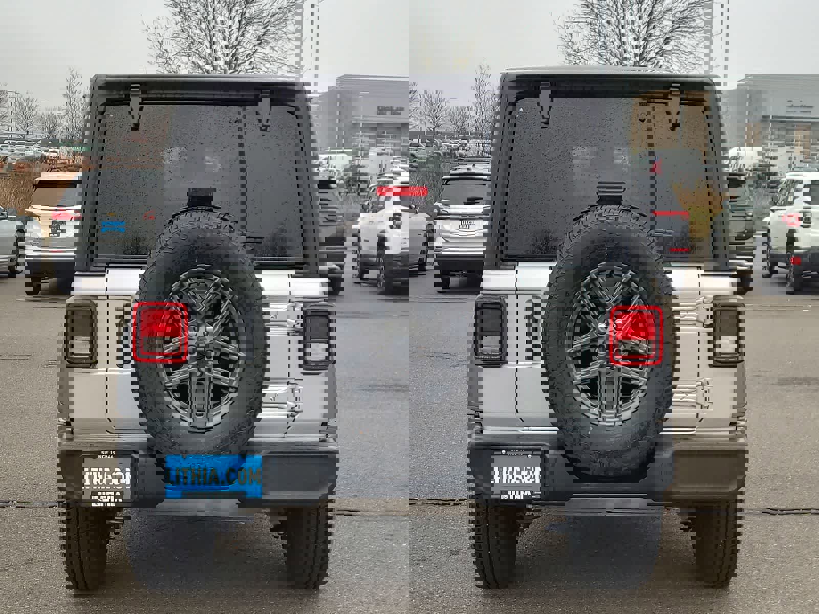 Used 2024 Jeep Wrangler Sport image 13