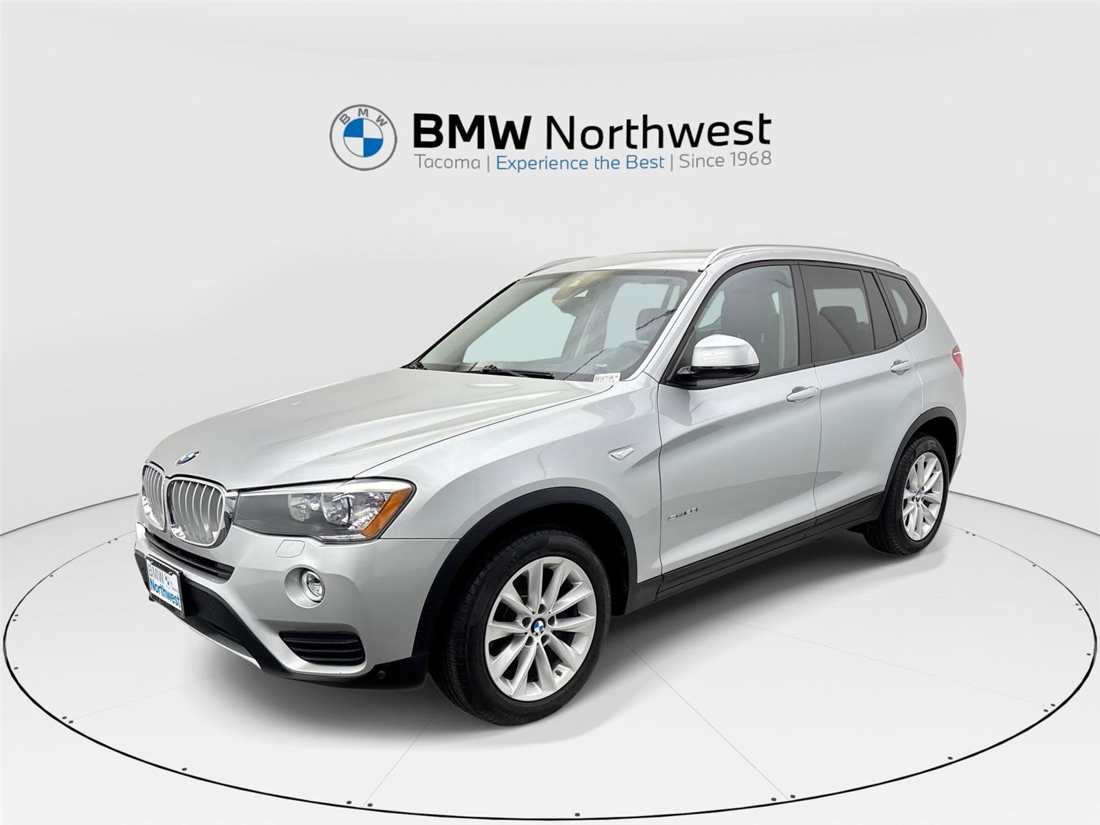Used 2017 BMW X3 sDrive28i RWD image 1