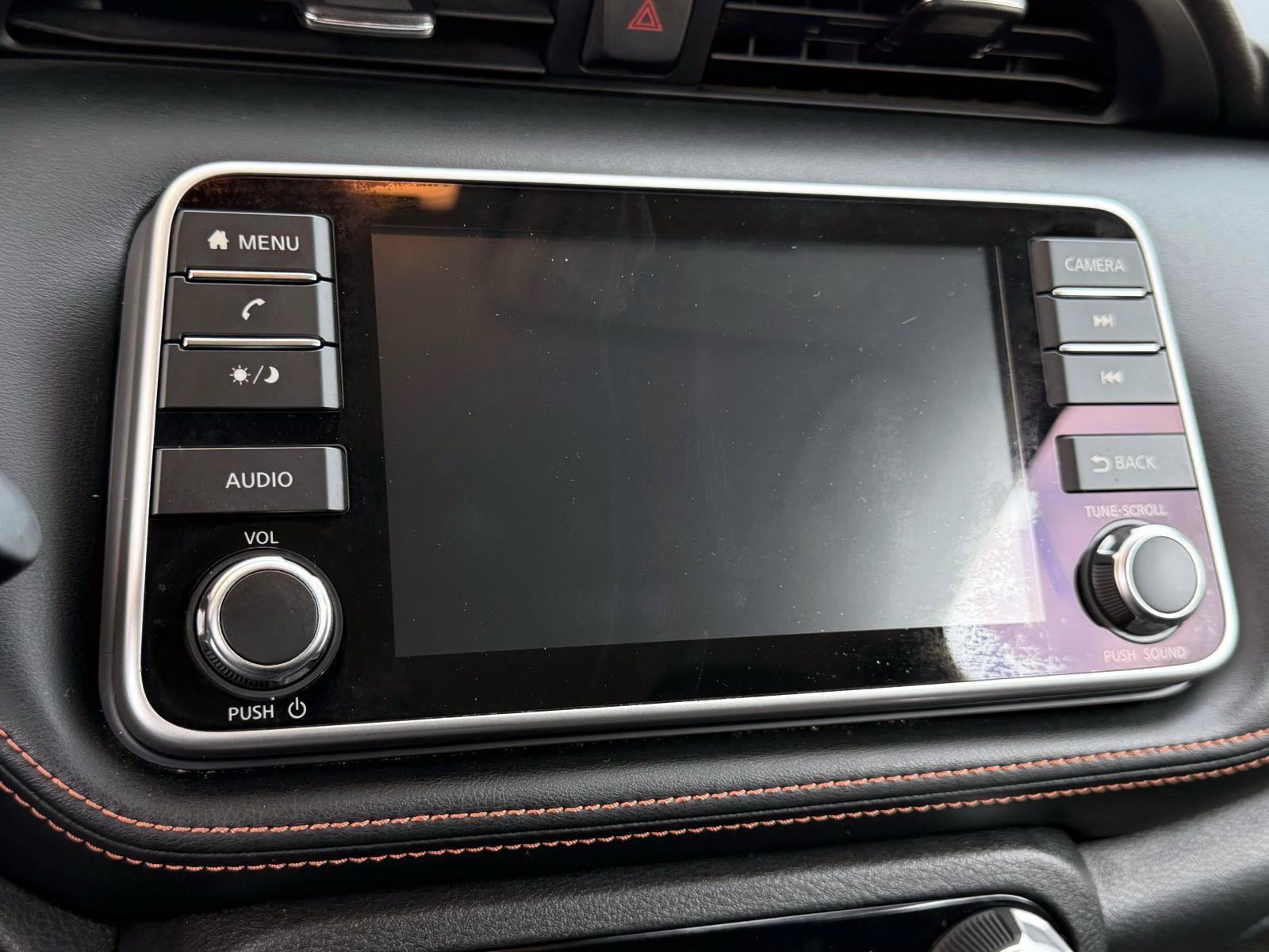 Used 2020 Nissan Kicks SR FWD image 24