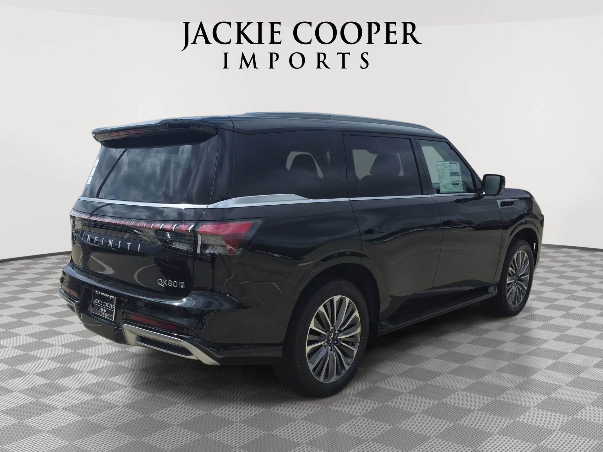 Used 2026 INFINITI QX80 Luxe AWD/4WD image 5