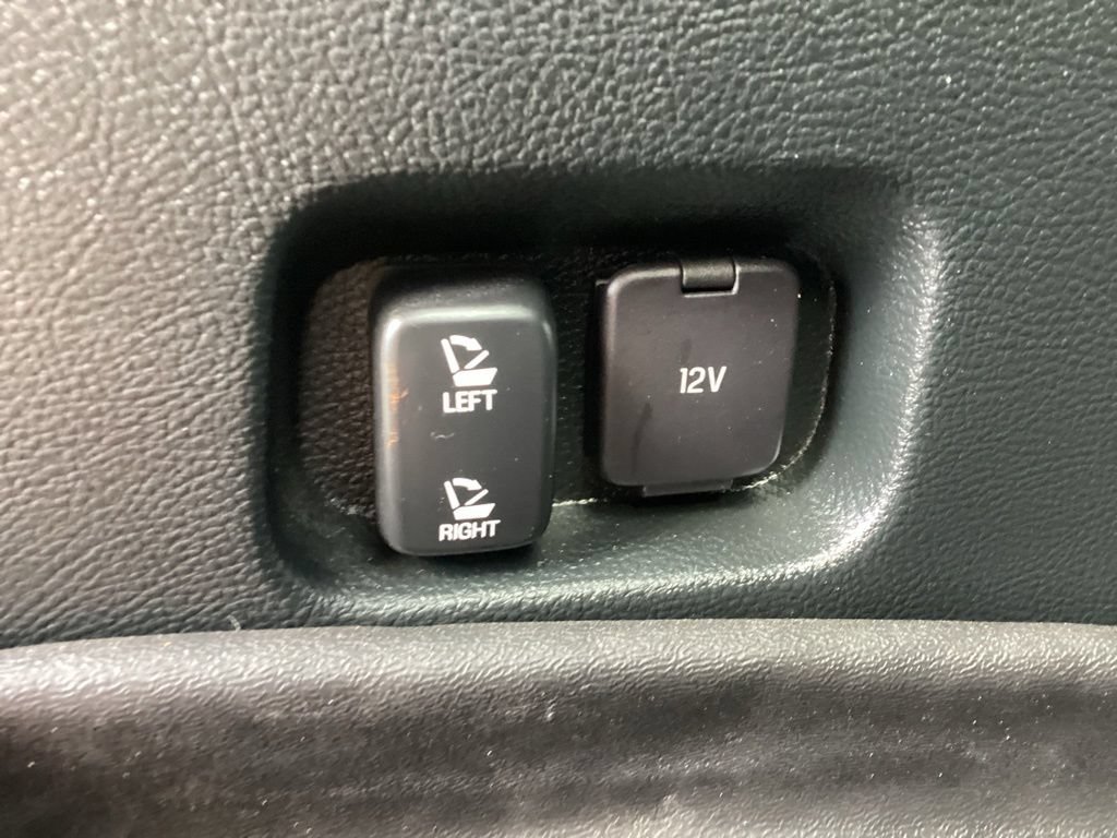 Used 2019 Ford Edge ST w/ Equipment Group 401A AWD/4WD image 21
