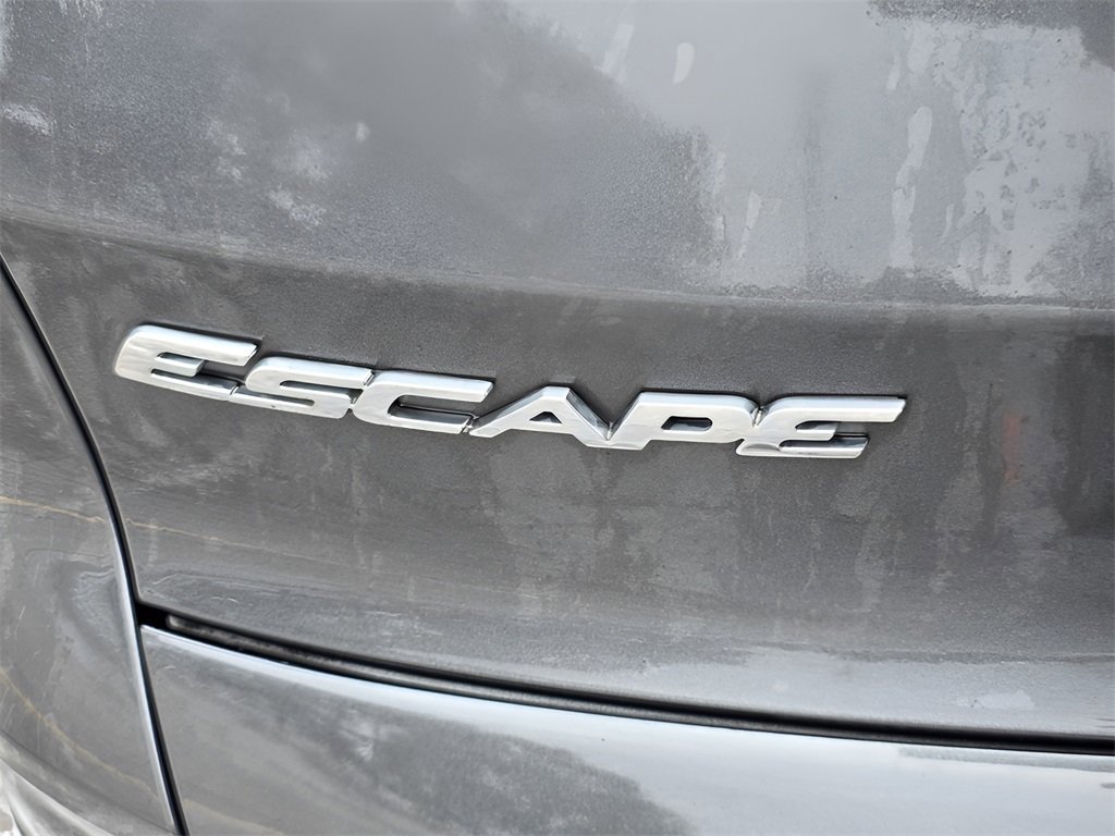 Used 2017 Ford Escape SE image 13