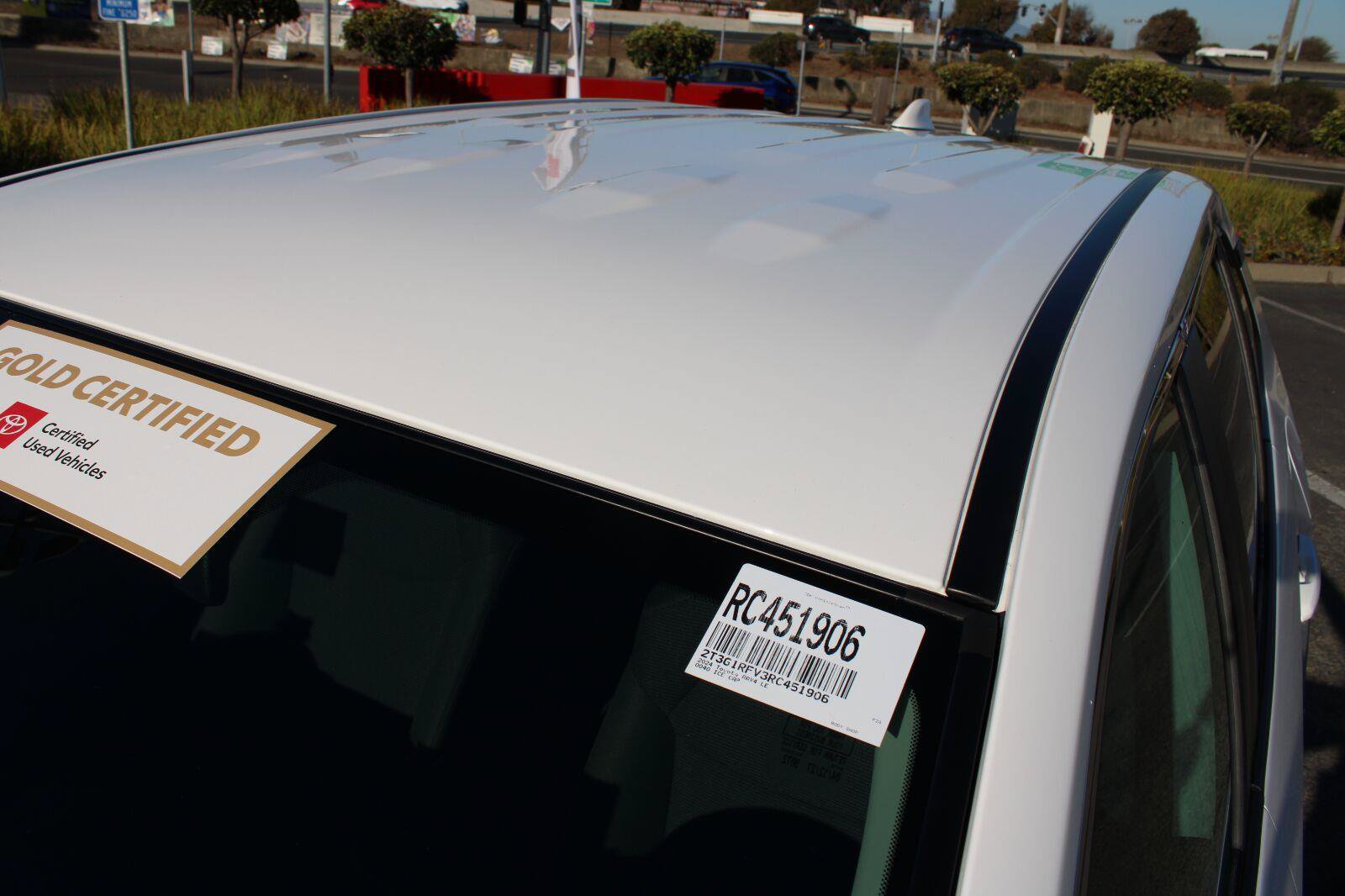Certified 2024 Toyota RAV4 LE AWD/4WD image 11