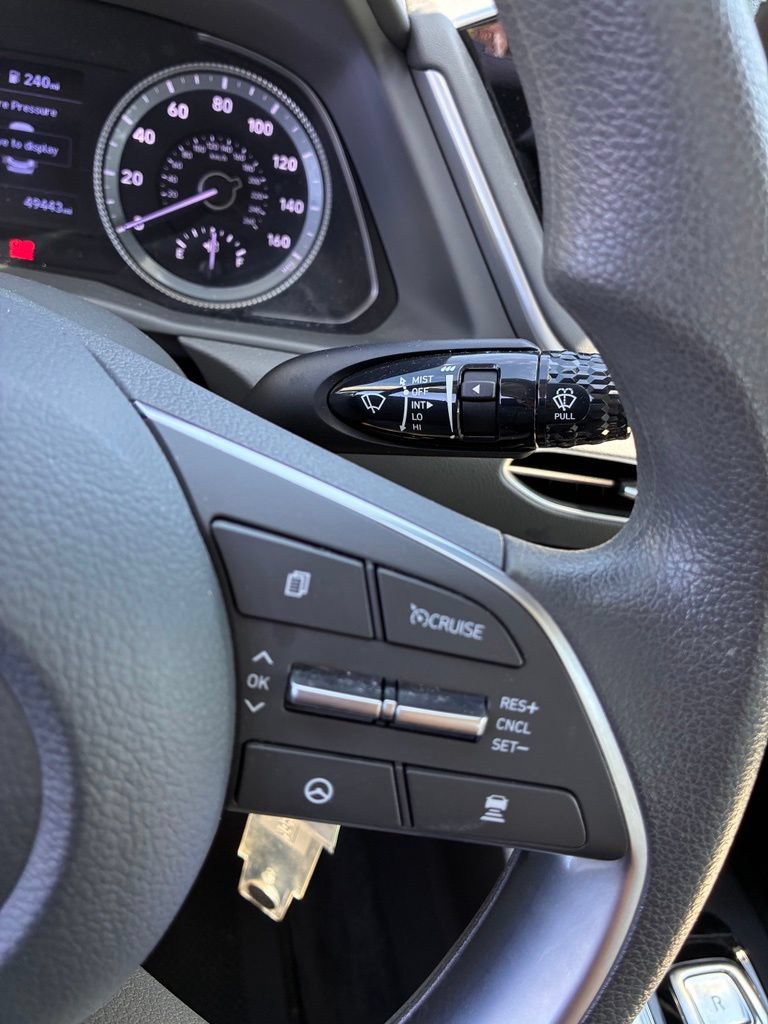 Used 2023 Hyundai Sonata SE w/ Cargo Package FWD image 27