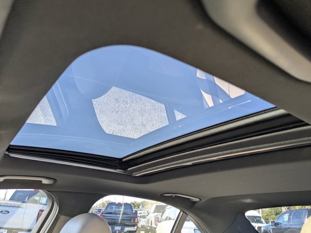 Used 2018 Mercedes-Benz C 300 Sedan image 21