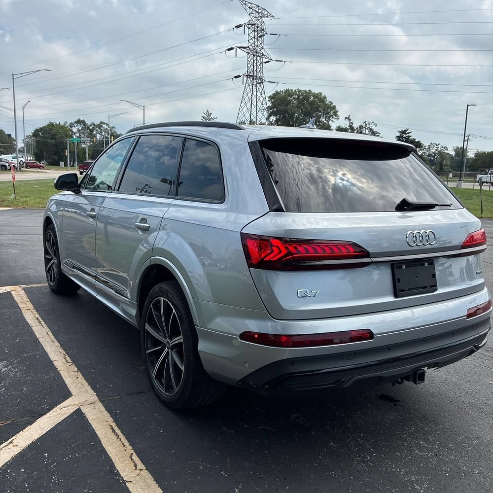 Used 2022 Audi Q7 3.0T Premium Plus AWD/4WD image 4