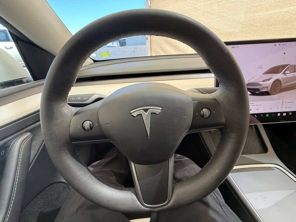 Used 2023 Tesla Model Y Long Range AWD/4WD image 13
